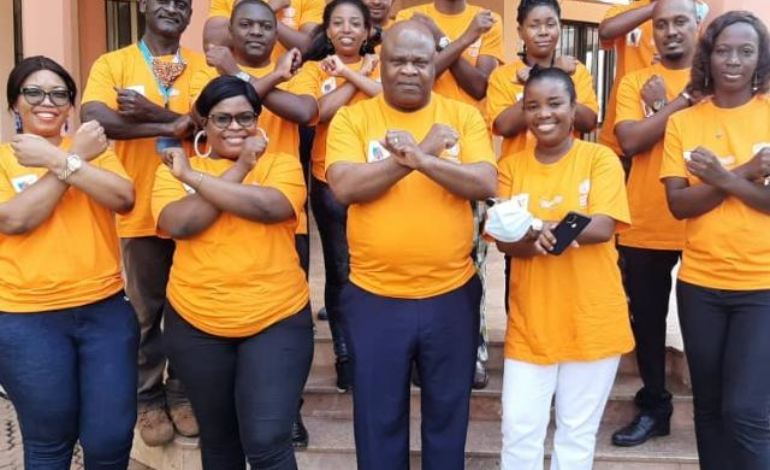 ACTU CAMEROUN : Le CNUDHD-AC aux c&ocirc;t&eacute;s des veuves;  Ce soutien a &eacute;t&eacute; manifest&eacute; dans le cadre de l&rsquo;&eacute;dition 2020 des &laquo; 16 jours d&rsquo;activisme contre les violences faites aux femmes &raquo;