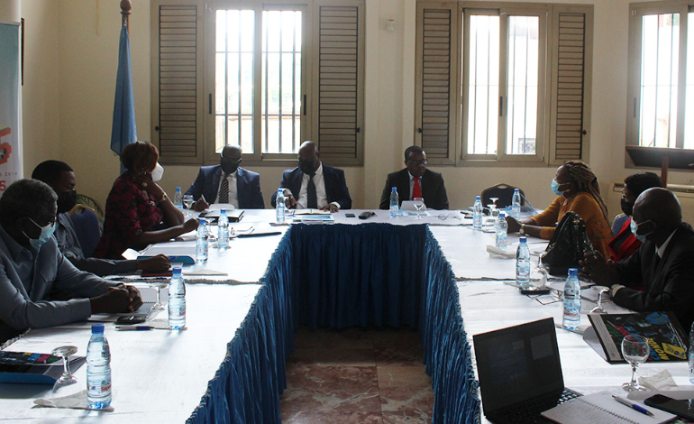 R&eacute;union du corps diplomatique au CNUDHD-AC